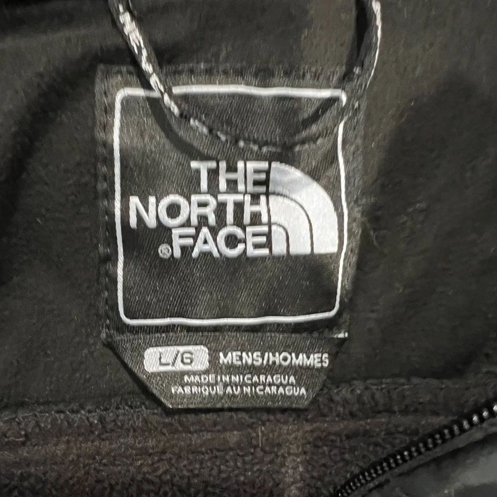 The North Face Men's Black Waterproof Jacket L